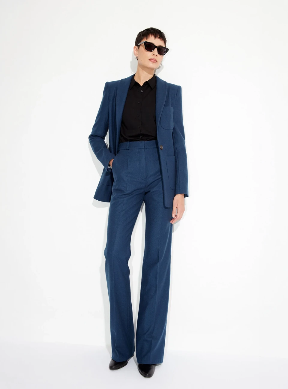 Look aus der Elena Nancu Herbst/Winter Kollektion 2026/27